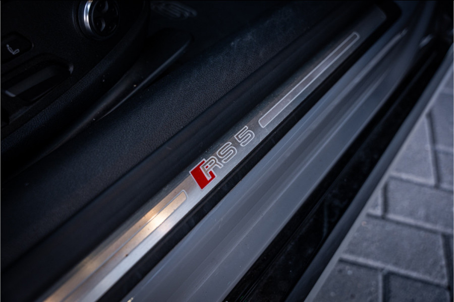 Audi RS5 Coupé 2.9 TFSI quattro - NL auto! l Panorama l Massage l 360cam