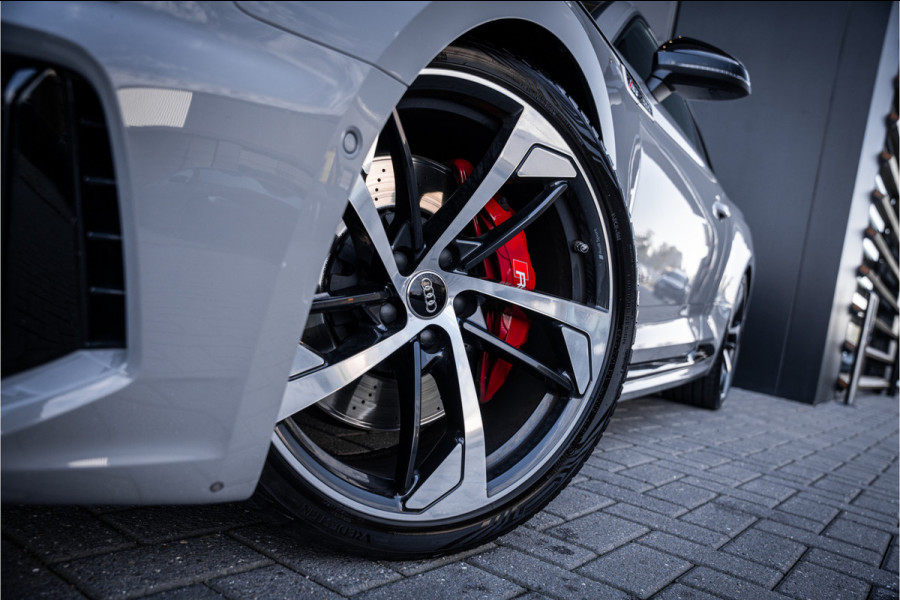 Audi RS5 Coupé 2.9 TFSI quattro - NL auto! l Panorama l Massage l 360cam