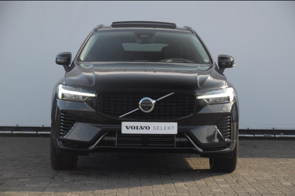Volvo XC60 T6 350PK Automaat AWD Plus Dark / Adaptieve cruise control / Parkeersensoren met 360 camera / Stoel - en stuurwielverwarming / Elektrische stoelen met geheugen / Getint glas / Apple carplay / Keyless entry / Elektrische achterklep