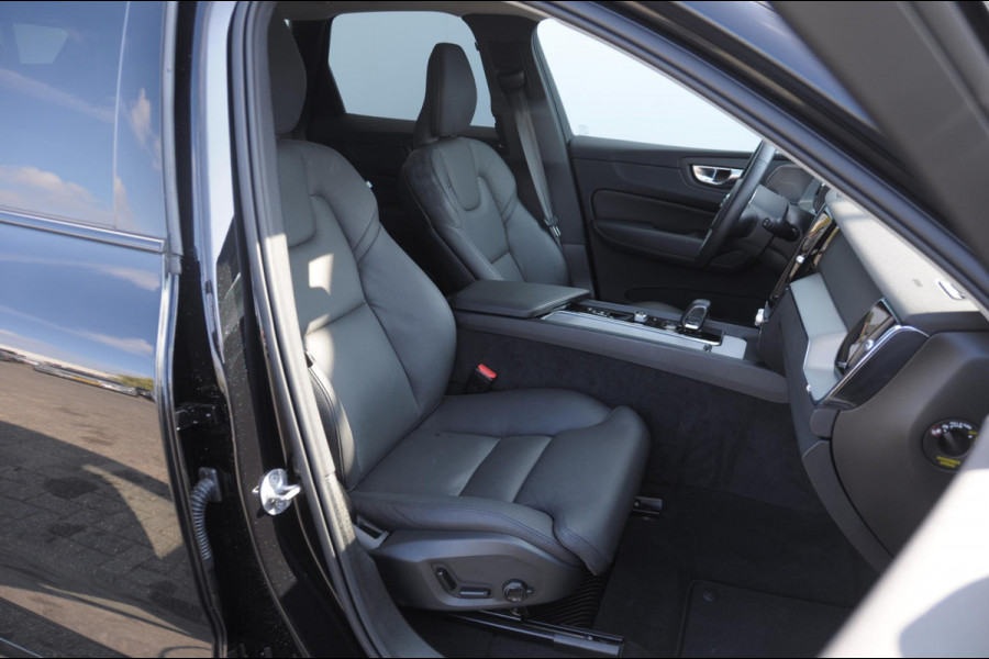 Volvo XC60 T6 350PK Automaat AWD Plus Dark / Adaptieve cruise control / Parkeersensoren met 360 camera / Stoel - en stuurwielverwarming / Elektrische stoelen met geheugen / Getint glas / Apple carplay / Keyless entry / Elektrische achterklep