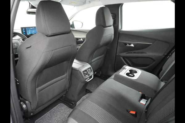 Peugeot 3008 T131PK AUT-8 NWE Model! 360­°Camera Navi Apple Carplay Android PDC 17" Ecc Cruise Control Blue Premium DAB PureTech Connected Apps Lmv Led 1e Eigenaar Dealeronderhouden Origineel Nederlandse Auto EURO6.3