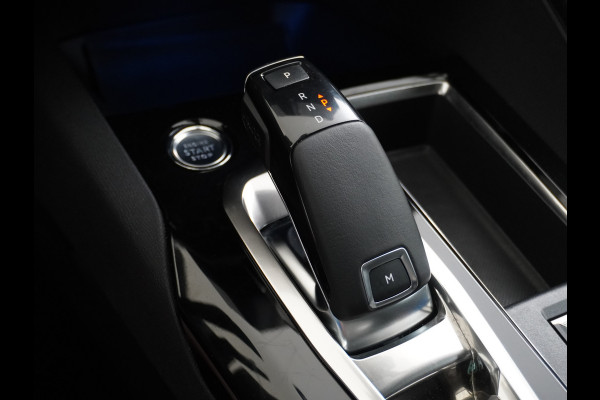 Peugeot 3008 T131PK AUT-8 NWE Model! 360­°Camera Navi Apple Carplay Android PDC 17" Ecc Cruise Control Blue Premium DAB PureTech Connected Apps Lmv Led 1e Eigenaar Dealeronderhouden Origineel Nederlandse Auto EURO6.3