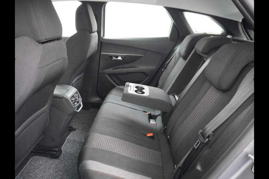 Peugeot 3008 T131PK AUT-8 NWE Model! 360­°Camera Navi Apple Carplay Android PDC 17" Ecc Cruise Control Blue Premium DAB PureTech Connected Apps Lmv Led 1e Eigenaar Dealeronderhouden Origineel Nederlandse Auto EURO6.3