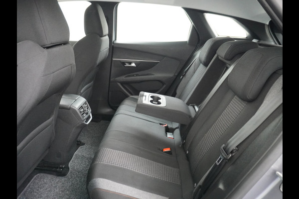 Peugeot 3008 T131PK AUT-8 NWE Model! 360­°Camera Navi Apple Carplay Android PDC 17" Ecc Cruise Control Blue Premium DAB PureTech Connected Apps Lmv Led 1e Eigenaar Dealeronderhouden Origineel Nederlandse Auto EURO6.3