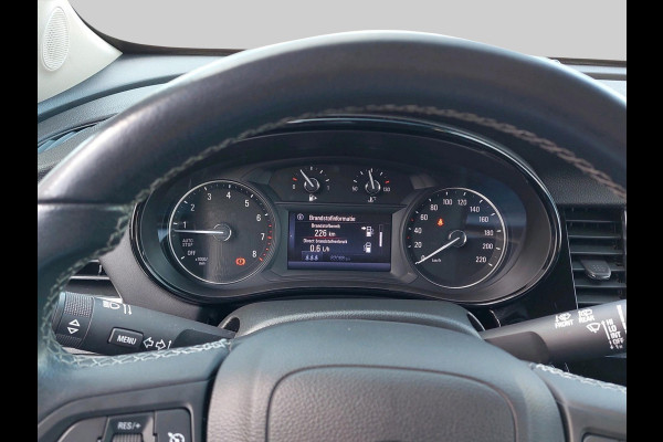 Opel Mokka X 1.4 Turbo Innovation | Navigatie | Parkeer camera