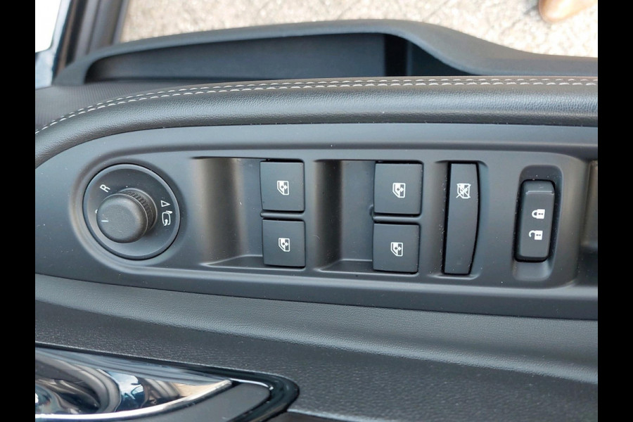 Opel Mokka X 1.4 Turbo Innovation | Navigatie | Parkeer camera