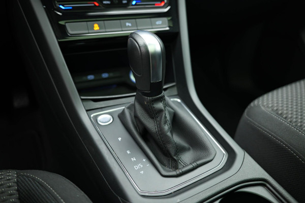 Volkswagen Touran 1.5 TSI Business 7p |Pano|Virtual|Keyless|Dodehoek|ACC|Camera| Volkswagen Touran 1.5 TSI Business 7p |Pano|Virtual|Keyless|Dodehoek|ACC|Camera|