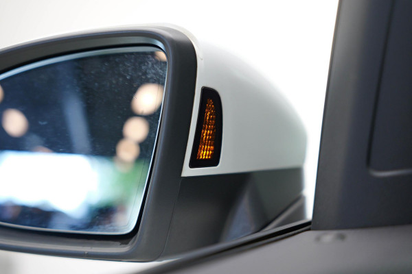 Volkswagen Touran 1.5 TSI Business 7p |Pano|Virtual|Keyless|Dodehoek|ACC|Camera| Volkswagen Touran 1.5 TSI Business 7p |Pano|Virtual|Keyless|Dodehoek|ACC|Camera|