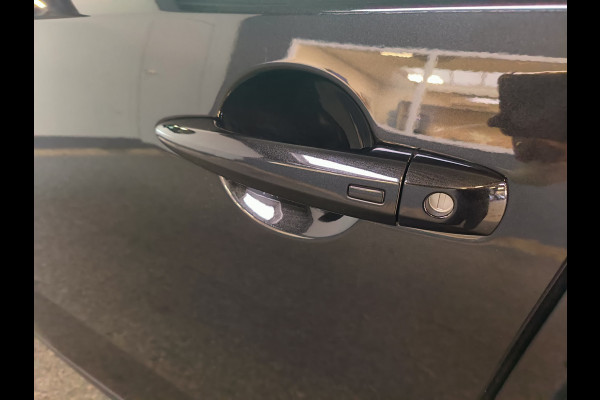 Nissan QASHQAI 1.3 MHEV Xtronic Tekna 4x4 uit 2024 Rijklaar + Fabrieksgarantie tot 05-2027 Henk Jongen Auto's in Helmond,  al 50 jaar service zoals 't hoort!