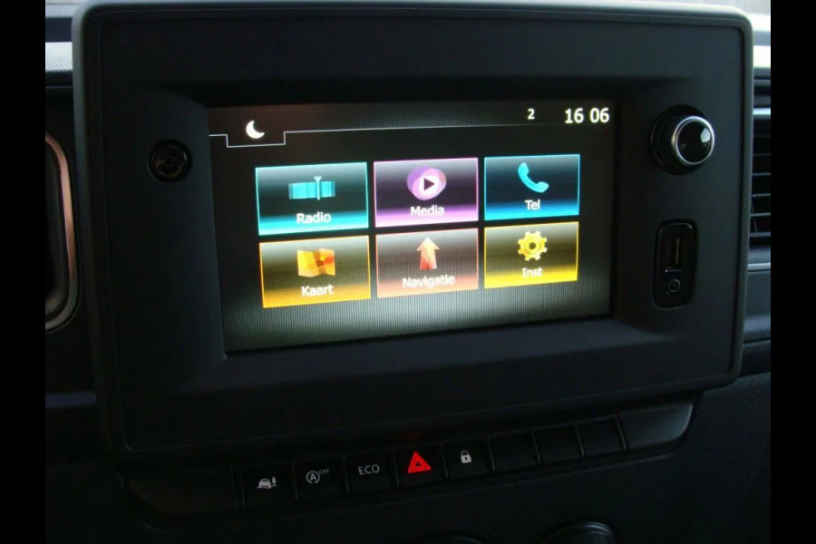 Renault Master 165.35 FWD - EURO 6 - ENKELLUCHT MET OPBOUW - VZP-74-N Renault Master 165.35 FWD - EURO 6 - ENKELLUCHT MET OPBOUW - VZP-74-N