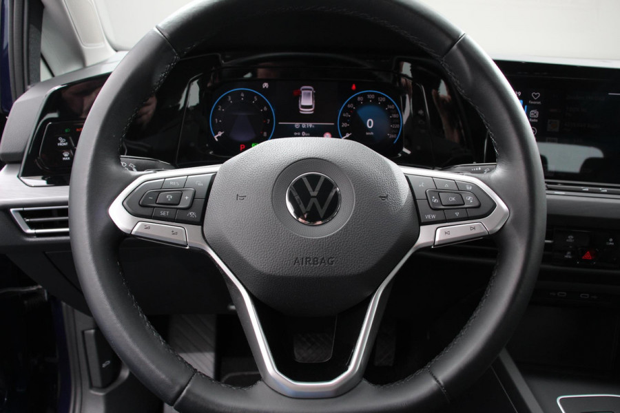 Volkswagen GOLF Variant 1.5 eTSI 150pk DSG Style | Navigatie | Apple Carplay/Android Auto | Climate Control | Camera | Parkeersensoren | Park Assist | Adaptive Cruise control | Wegklapbare trekhaak | Stoel- en stuurverwarming | Climatronic | Virtual Cockpit