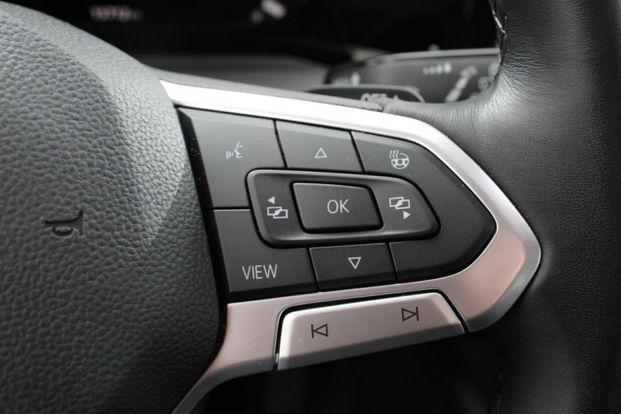 Volkswagen GOLF Variant 1.5 eTSI 150pk DSG Style | Navigatie | Apple Carplay/Android Auto | Climate Control | Camera | Parkeersensoren | Park Assist | Adaptive Cruise control | Wegklapbare trekhaak | Stoel- en stuurverwarming | Climatronic | Virtual Cockpit