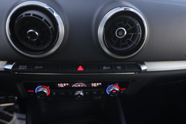 Audi A3 Sportback 35 TFSI CoD Advance Sport S-line Aut.|Virtual Cockpit Stoelverw. Nap 3X S-line ACC Keyles Entry & Go Pdc Achter