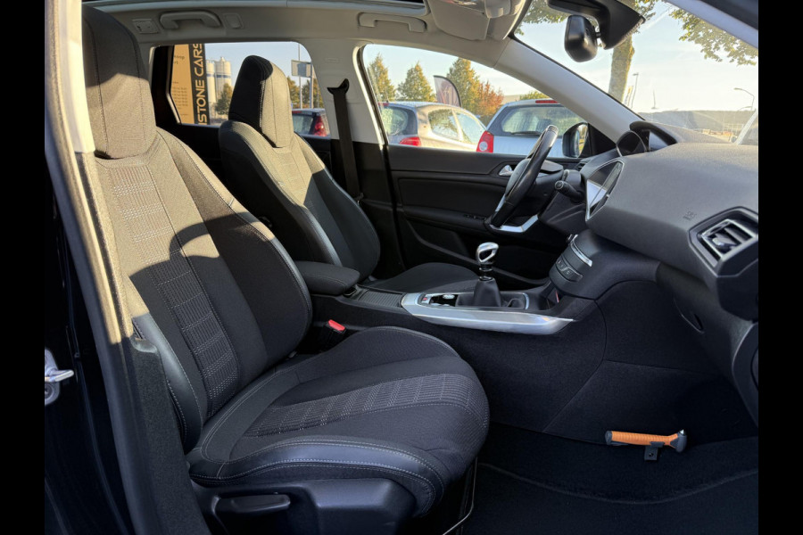 Peugeot 308 SW 1.2 PureTech Blue Lease Premium 2e Eigenaar,Camera,Navi,Pano,131pk,6 Bak,Clima,Cruise,N.A.P,Pdc V+A,Lm velgen,Apk tot 03-2027