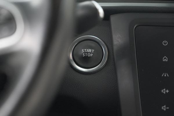 Renault Kadjar TCe 160 EDC Intens | Trekhaak | Camera | Dodehoekdetectie | Apple Carplay | Stoelverwarming