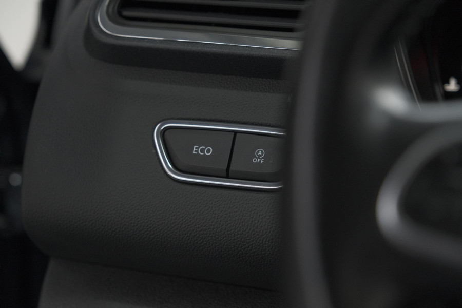 Renault Kadjar TCe 160 EDC Intens | Trekhaak | Camera | Dodehoekdetectie | Apple Carplay | Stoelverwarming