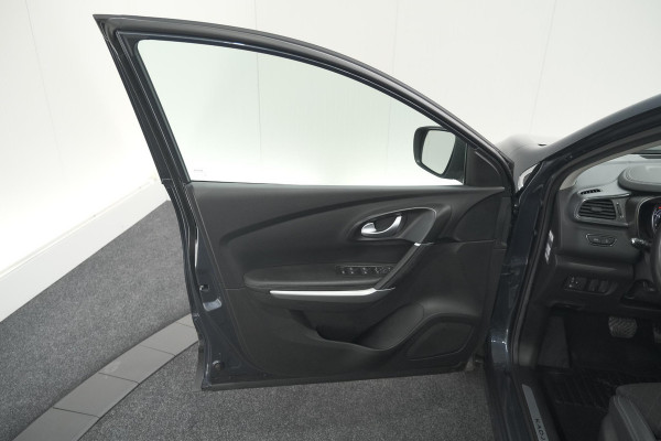 Renault Kadjar TCe 160 EDC Intens | Trekhaak | Camera | Dodehoekdetectie | Apple Carplay | Stoelverwarming