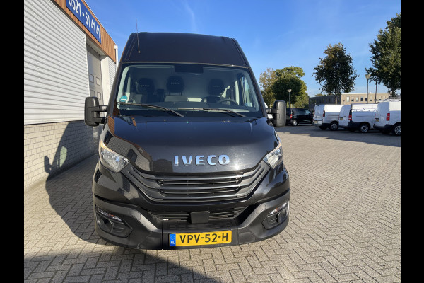 Iveco Daily 35S21H 3.0L Himatic automaat 410 L4H2 / vaste prijs rijklaar € 32.950 ex btw / lease vanaf € 538 / euro 6 diesel / bpm vrij / airco / cruise / camera / laadruimte 475 cm lang !