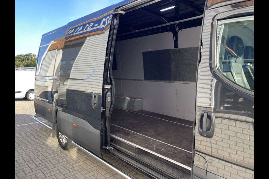 Iveco Daily 35S21H 3.0L Himatic automaat 410 L4H2 / vaste prijs rijklaar € 32.950 ex btw / lease vanaf € 538 / euro 6 diesel / bpm vrij / airco / cruise / camera / laadruimte 475 cm lang !