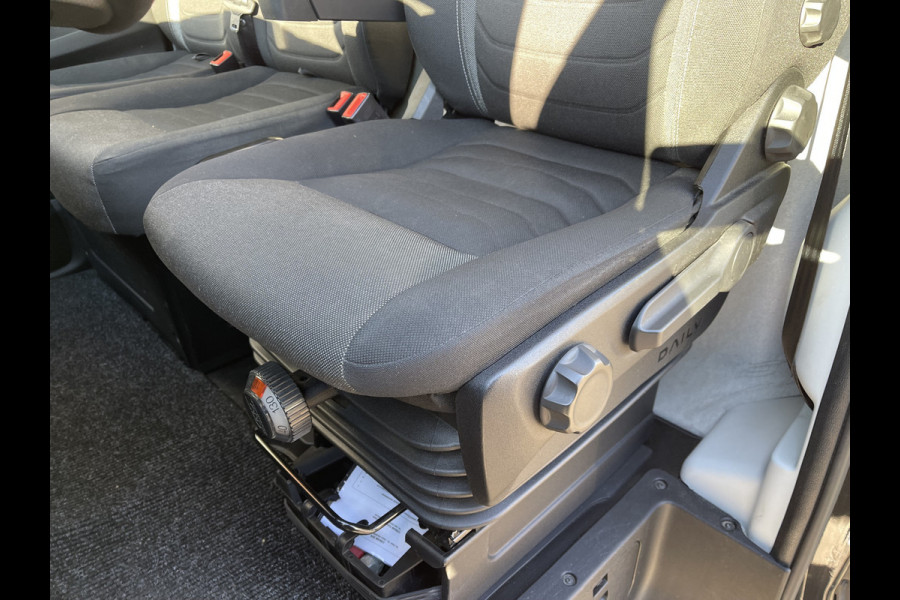 Iveco Daily 35S21H 3.0L Himatic automaat 410 L4H2 / vaste prijs rijklaar € 32.950 ex btw / lease vanaf € 538 / euro 6 diesel / bpm vrij / airco / cruise / camera / laadruimte 475 cm lang !