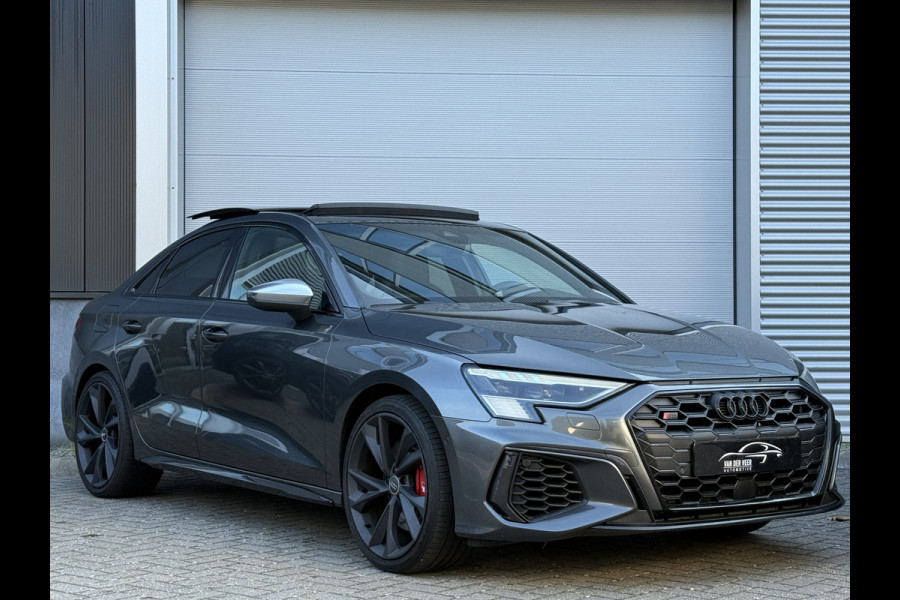 Audi S3 Limousine 2.0 TFSI S3 quattro | Panoramadak | B&O | Park Assist | Camera