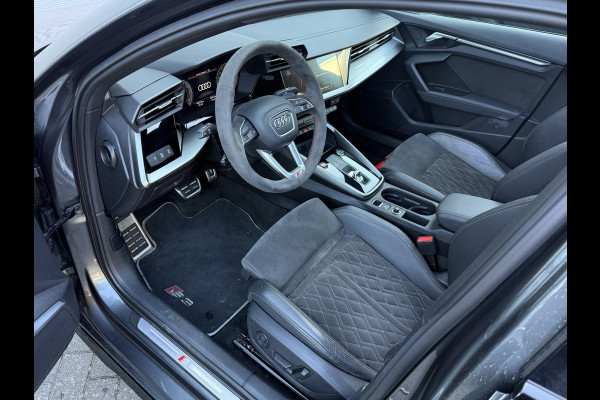 Audi S3 Limousine 2.0 TFSI S3 quattro | Panoramadak | B&O | Park Assist | Camera