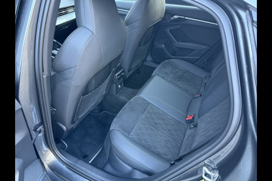 Audi S3 Limousine 2.0 TFSI S3 quattro | Panoramadak | B&O | Park Assist | Camera