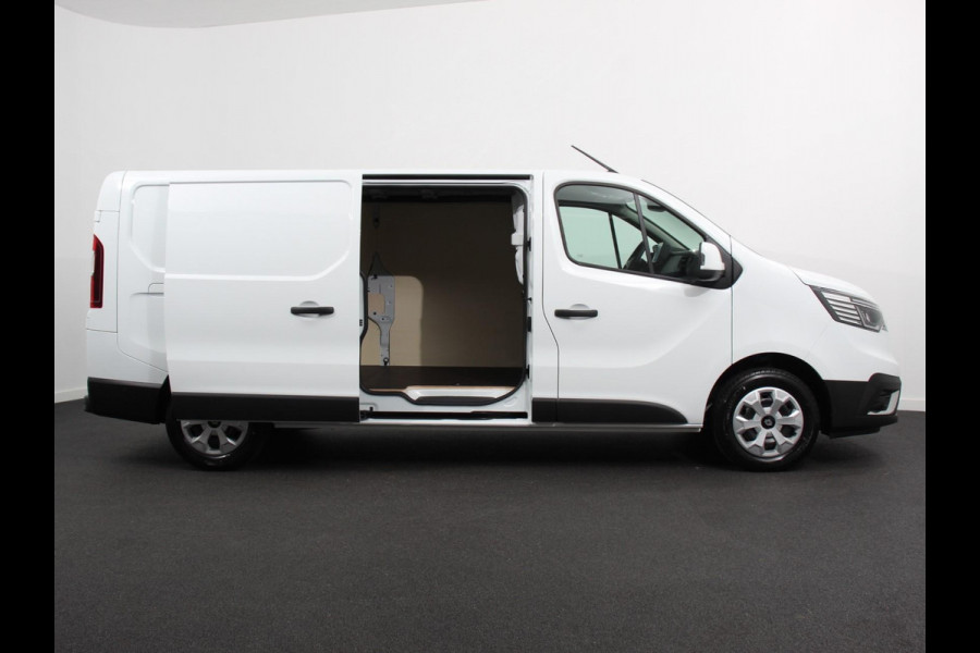 Renault Trafic 2.0 Blue dCi 130 T30 L2H1 Advance Navigatie Airco Lichtmetalen velgen Betimmering  Trekhaak Parkeer sensoren  Dab