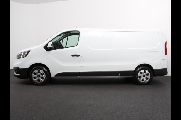 Renault Trafic 2.0 Blue dCi 130 T30 L2H1 Advance Navigatie Airco Lichtmetalen velgen Betimmering  Trekhaak Parkeer sensoren  Dab