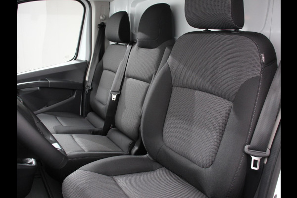 Renault Trafic 2.0 Blue dCi 130 T30 L2H1 Advance Navigatie Airco Lichtmetalen velgen Betimmering  Trekhaak Parkeer sensoren  Dab