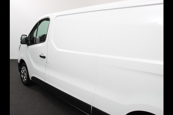 Renault Trafic 2.0 Blue dCi 130 T30 L2H1 Advance Navigatie Airco Lichtmetalen velgen Betimmering  Trekhaak Parkeer sensoren  Dab