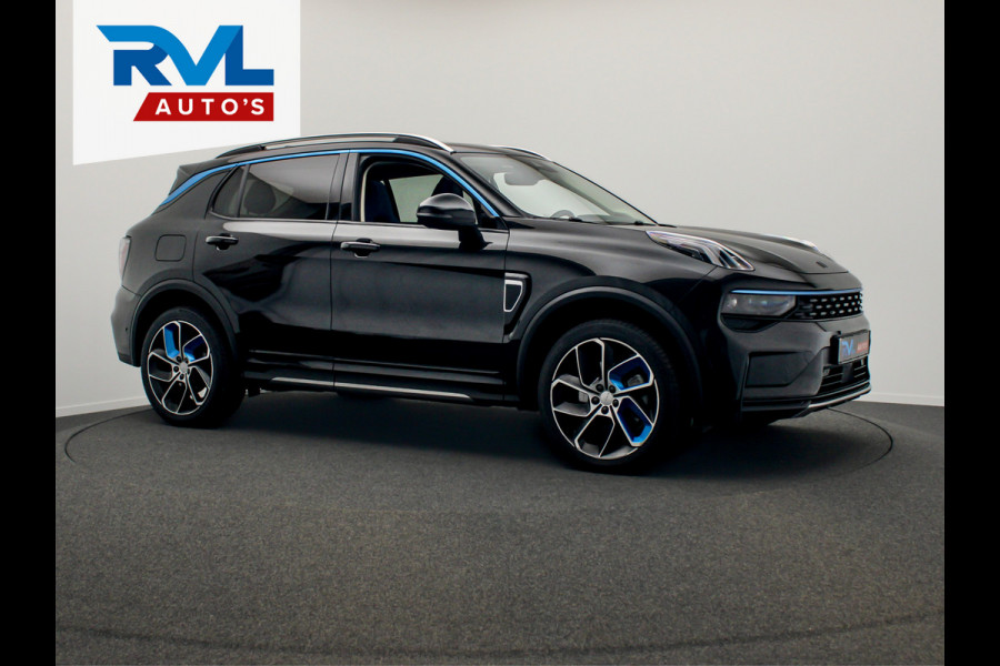 Lynk & Co 01 1.5 261PK Plug-in Hybrid *Zwarte hemel* 360° Camera* Pano/dak Apple/Carplay Adaptive/Cruise