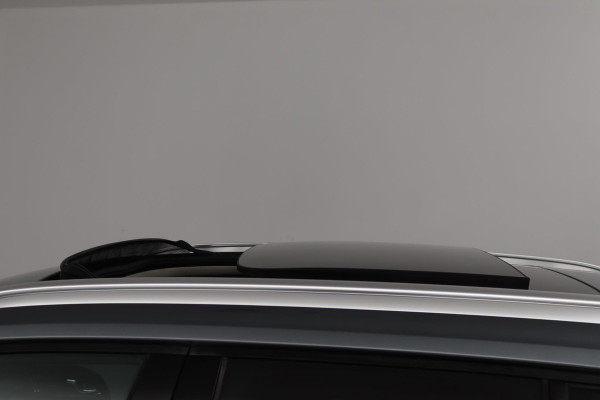 Volvo XC40 2.0 T5 AWD Intro Edition (PANORAMADAK, TREKHAAK, H&K AUDIO, CAMERA, STOEL/STUUR VERWARMING, DIGITALE COCKPIT, CARPLAY)