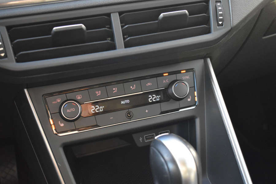 Volkswagen Polo 1.0 TSI Aut. | R-Line | 115PK | Virtual | Carplay | ACC | Camera | Stoelverwarming