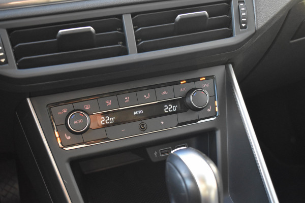 Volkswagen Polo 1.0 TSI Aut. | R-Line | 115PK | Virtual | Carplay | ACC | Camera | Stoelverwarming