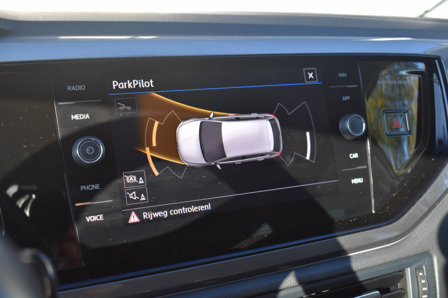Volkswagen Polo 1.0 TSI Aut. | R-Line | 115PK | Virtual | Carplay | ACC | Camera | Stoelverwarming