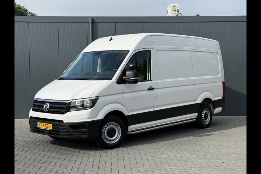 Volkswagen Crafter 35 2.0 TDI 141 PK / L3H3 / DHOLLANDIA HYDR. LAADKLEP / AUTOMAAT / AIRCO / CRUISE / CAMERA