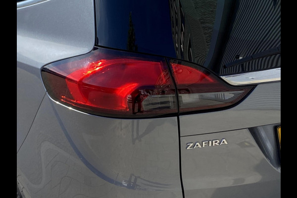 Opel Zafira 1.4 T Tourer Business Executive 7p. - Automaat I Navigatie I Airco I Sport velgen I PDC I Dealer onderhouden