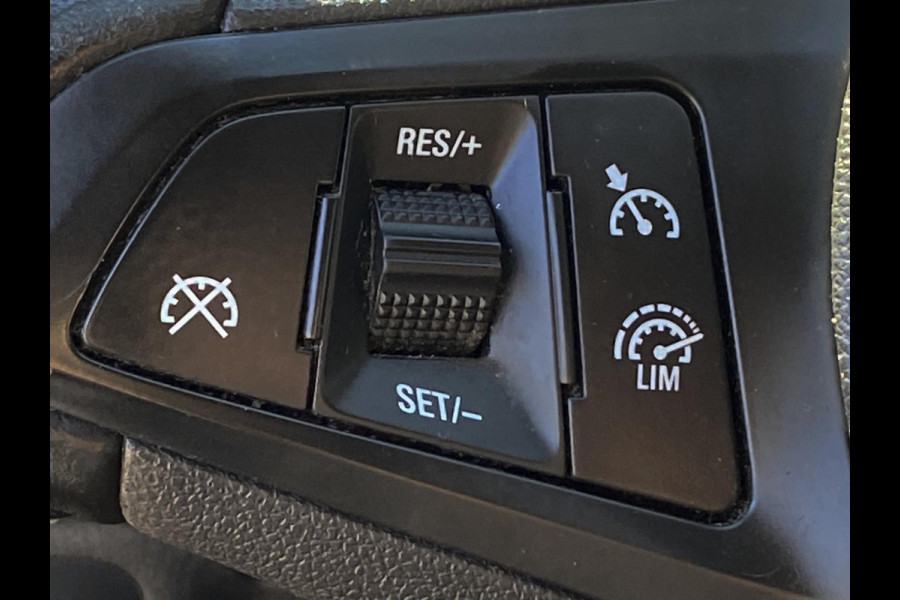 Opel Zafira 1.4 T Tourer Business Executive 7p. - Automaat I Navigatie I Airco I Sport velgen I PDC I Dealer onderhouden