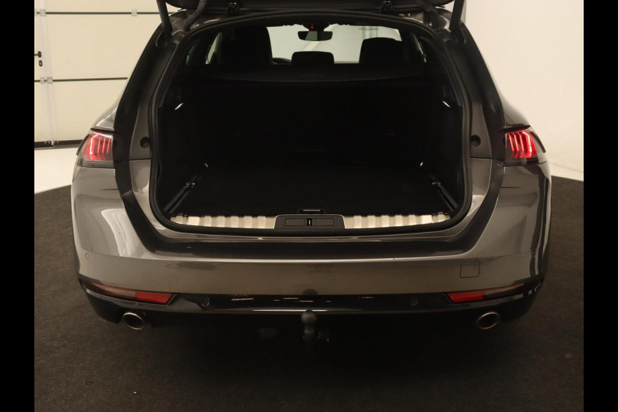 Peugeot 508 1.6 HYbrid GT | Trekhaak | Stoelverwarming | 360 Camera | Adaptive cruise | Carplay | Keyless | Leder/Alcantara | Navigatie | Full LED | PHEV | Plug In