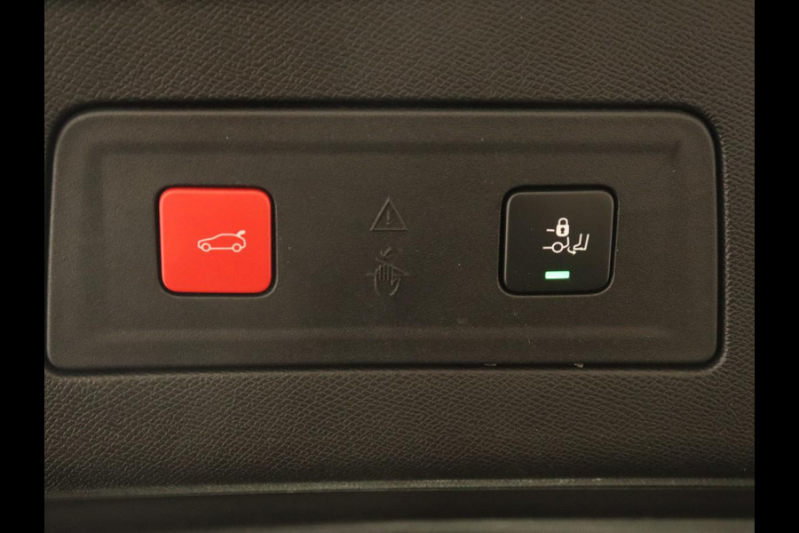 Peugeot 508 1.6 HYbrid GT | Trekhaak | Stoelverwarming | 360 Camera | Adaptive cruise | Carplay | Keyless | Leder/Alcantara | Navigatie | Full LED | PHEV | Plug In