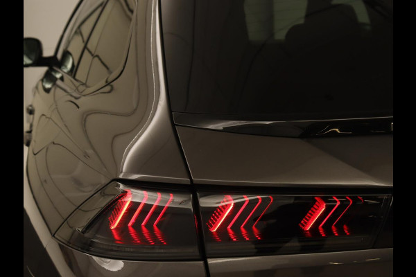 Peugeot 508 1.6 HYbrid GT | Trekhaak | Stoelverwarming | 360 Camera | Adaptive cruise | Carplay | Keyless | Leder/Alcantara | Navigatie | Full LED | PHEV | Plug In