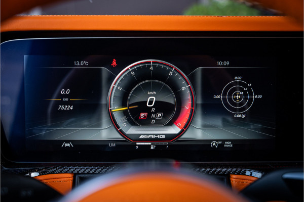 Mercedes-Benz G-Klasse G63 - Brabus 800 | 24 inch | Sterrenhemel | Panorama | Burmester | Carbon