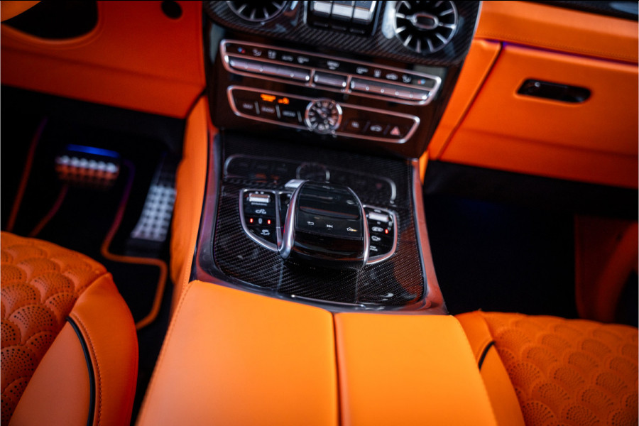 Mercedes-Benz G-Klasse G63 - Brabus 800 | 24 inch | Sterrenhemel | Panorama | Burmester | Carbon