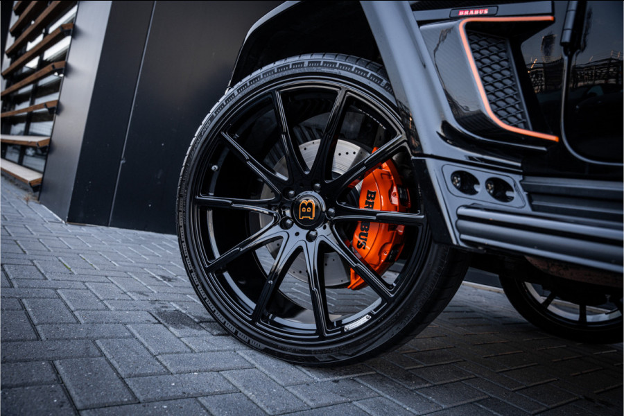 Mercedes-Benz G-Klasse G63 - Brabus 800 | 24 inch | Sterrenhemel | Panorama | Burmester | Carbon