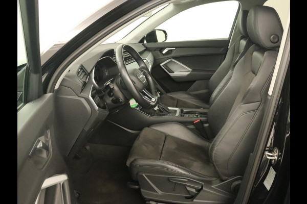 Audi Q3 45 TFSI e S edition | Stoelverwarming | Adaptive cruise | Virtual Cockpit | Half leder | Camera | Carplay | Sportstoelen | Navigatie | Full LED | PHEV | Plug In