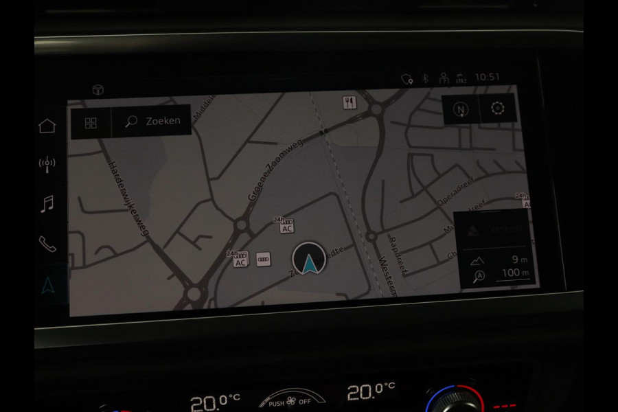 Audi Q3 45 TFSI e S edition | Stoelverwarming | Adaptive cruise | Virtual Cockpit | Half leder | Camera | Carplay | Sportstoelen | Navigatie | Full LED | PHEV | Plug In