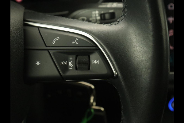 Audi Q3 45 TFSI e S edition | Stoelverwarming | Adaptive cruise | Virtual Cockpit | Half leder | Camera | Carplay | Sportstoelen | Navigatie | Full LED | PHEV | Plug In