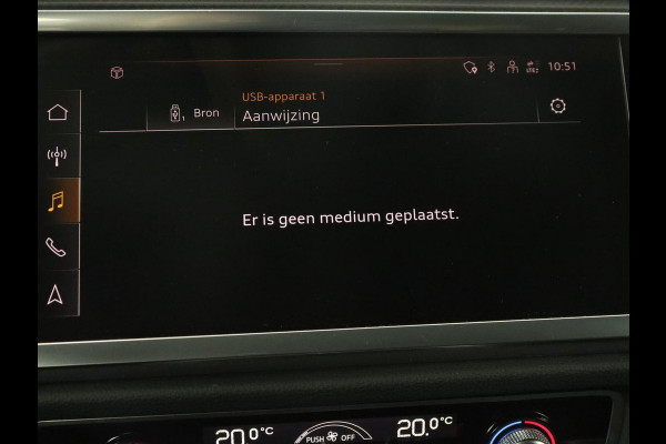 Audi Q3 45 TFSI e S edition | Stoelverwarming | Adaptive cruise | Virtual Cockpit | Half leder | Camera | Carplay | Sportstoelen | Navigatie | Full LED | PHEV | Plug In