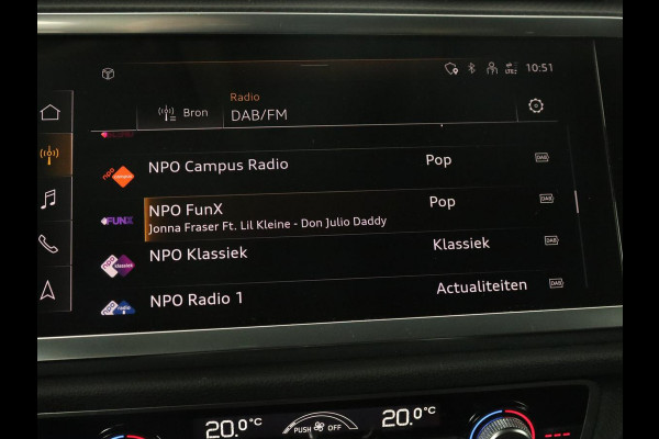 Audi Q3 45 TFSI e S edition | Stoelverwarming | Adaptive cruise | Virtual Cockpit | Half leder | Camera | Carplay | Sportstoelen | Navigatie | Full LED | PHEV | Plug In